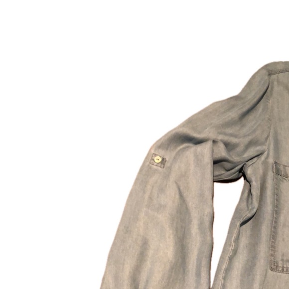 Blue chambray dress from Zara! Worn once then dry cleaned - Picture 4 of 5